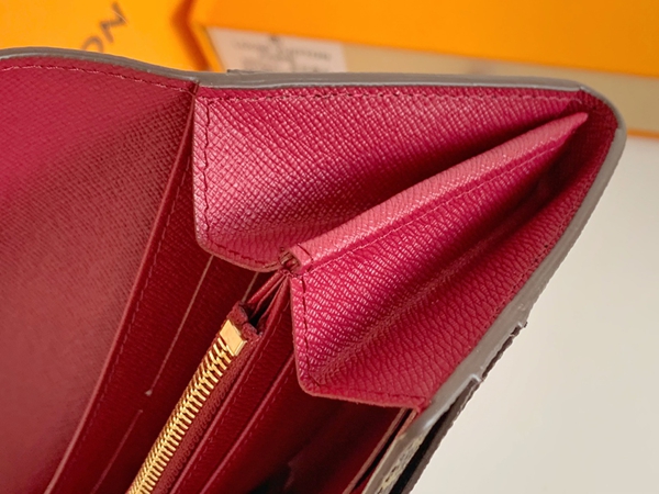 LVコピーウォレット角部分ディテール